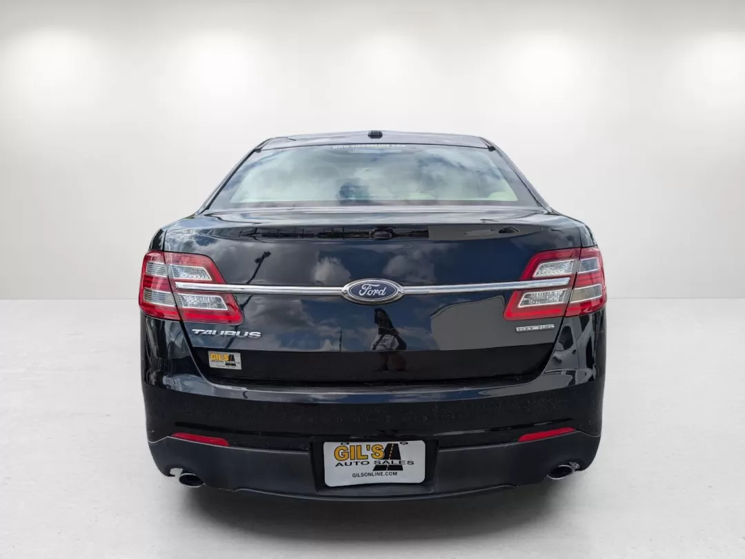 2017 Ford Taurus SE (1FAHP2D84HG) with an Other engine, located at 804 22nd Ave, Phenix City, AL, 36870, (334) 297-1860, 32.484749, -85.024475 - **Experience Comfort and Reliability with the 2017 Ford Taurus SE at Gils Auto - Columbus #2!**<br /> <br /> Are you in search of a dependable sedan that seamlessly combines comfort, style, and affordability? Look no further than this stunning 2017 Ford Taurus SE, now available at Gils Auto - Columb - Photo#5