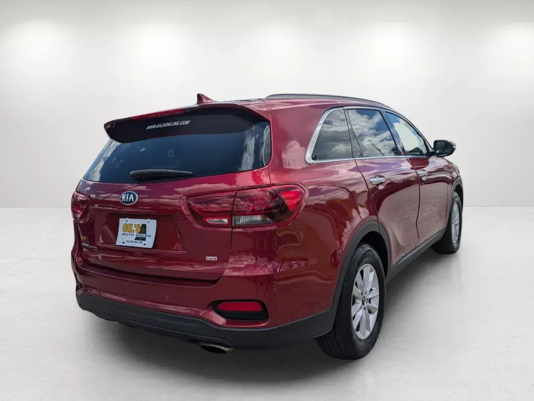 2019 /Stone Beige Kia Sorento LX (5XYPG4A31KG) with an Regular Unleaded I-4 2.4 L/144 engine, 6-Speed Automatic w/OD transmission, located at 1430 Gateway Drive, Opelika, AL, 36801, (334) 239-0944, 32.637871, -85.409790 - 2019 Kia Sorento LX - Photo#4