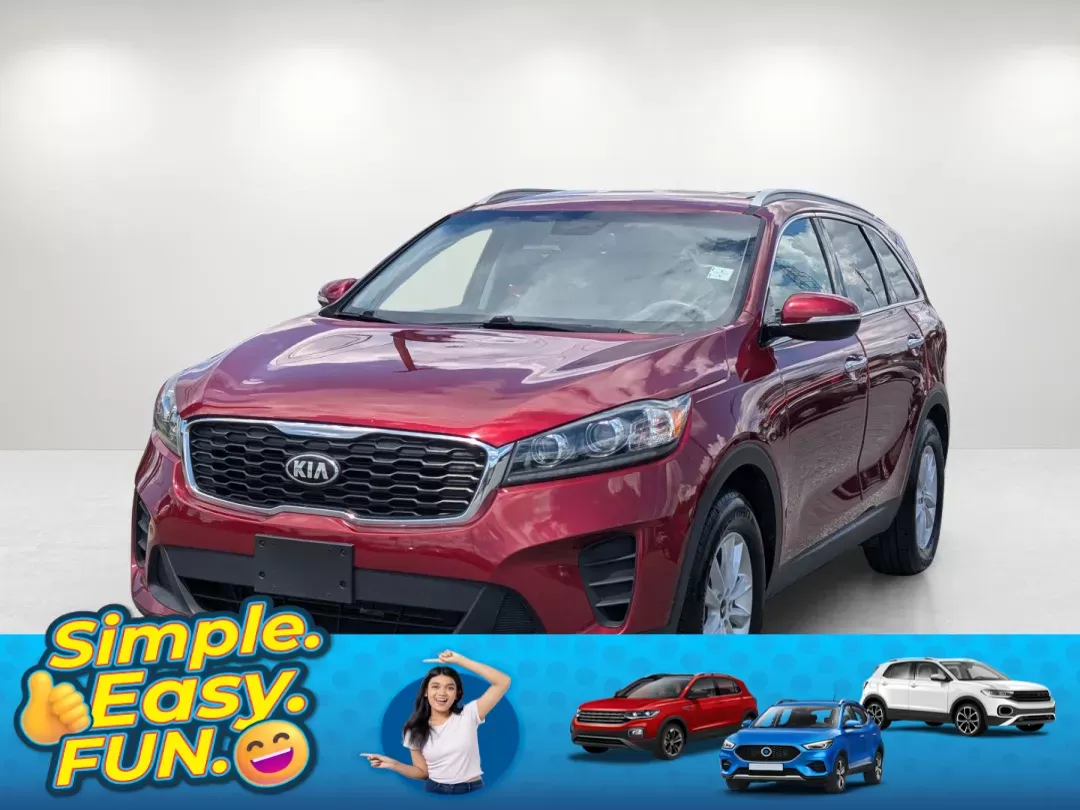 2019 /Stone Beige Kia Sorento LX (5XYPG4A31KG) with an Regular Unleaded I-4 2.4 L/144 engine, 6-Speed Automatic w/OD transmission, located at 1430 Gateway Drive, Opelika, AL, 36801, (334) 239-0944, 32.637871, -85.409790 - 2019 Kia Sorento LX - Photo#0