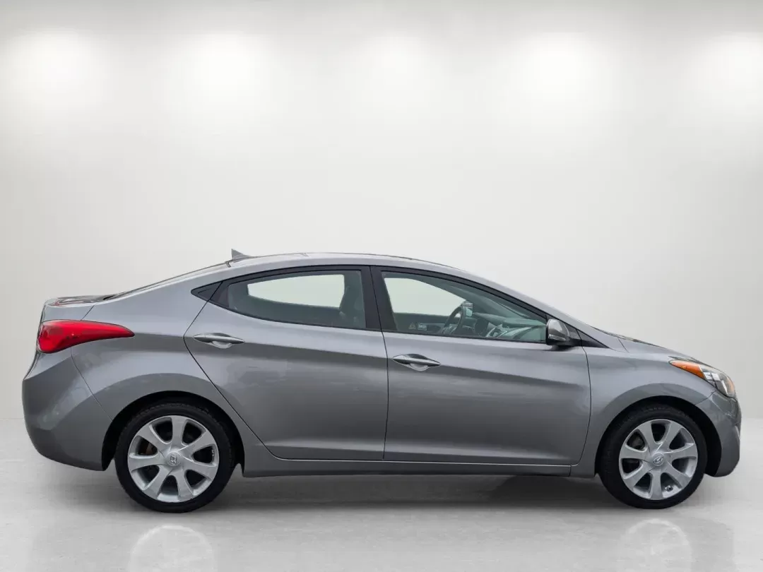 2011 /Gray Hyundai Elantra Ltd (KMHDH4AE1BU) with an Gas I4 1.8L/110 engine, 6-Speed Automatic w/OD SHIFTRONIC transmission, located at 521 Old Farm Lane Rd, Prattville, AL, 36066, (334) 325-1505, 32.482460, -86.416367 - 2011 Hyundai Elantra Ltd - Photo#3