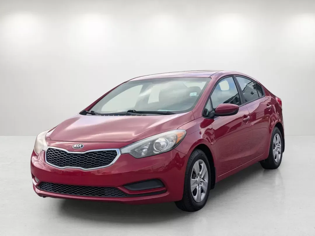 2016 /Black Kia Forte LX (KNAFK4A61G5) with an Other engine, located at 3959 U.S. 80 W, Phenix City, AL, 36870, (334) 297-4885, 32.469296, -85.135185 - **Experience the Perfect Combination of Style and Reliability with the 2016 Kia Forte LX at Gils Auto - Opelika!**<br /> <br /> Are you on the hunt for a dependable sedan that fits your lifestyle? Look no further! The 2016 Kia Forte LX is the perfect vehicle for budget-conscious buyers, families see - Photo#1