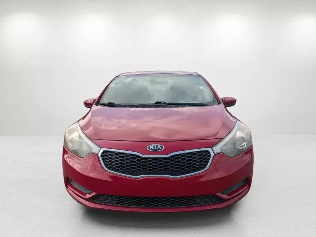 2016 /Black Kia Forte LX (KNAFK4A61G5) with an Other engine, located at 3959 U.S. 80 W, Phenix City, AL, 36870, (334) 297-4885, 32.469296, -85.135185 - **Experience the Perfect Combination of Style and Reliability with the 2016 Kia Forte LX at Gils Auto - Opelika!**<br /> <br /> Are you on the hunt for a dependable sedan that fits your lifestyle? Look no further! The 2016 Kia Forte LX is the perfect vehicle for budget-conscious buyers, families see - Photo#2