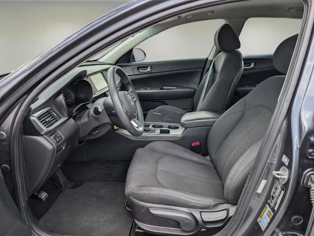2020 /Black Kia Optima LX (5XXGT4L37LG) with an Regular Unleaded I-4 2.4 L/144 engine, 6-Speed Automatic w/OD transmission, located at 804 22nd Ave, Phenix City, AL, 36870, (334) 297-1860, 32.484749, -85.024475 - 2020 Kia Optima LX - Photo#9