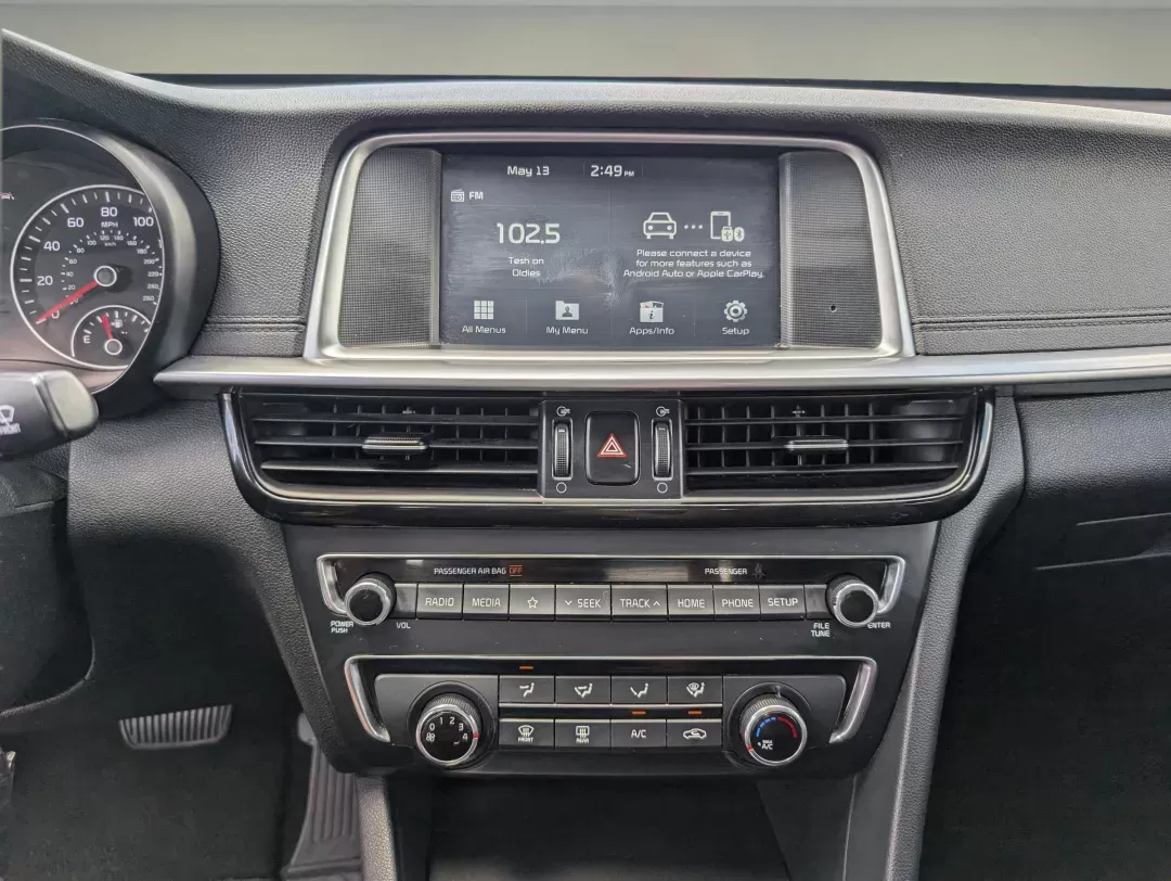 2020 /Black Kia Optima LX (5XXGT4L37LG) with an Regular Unleaded I-4 2.4 L/144 engine, 6-Speed Automatic w/OD transmission, located at 804 22nd Ave, Phenix City, AL, 36870, (334) 297-1860, 32.484749, -85.024475 - 2020 Kia Optima LX - Photo#14
