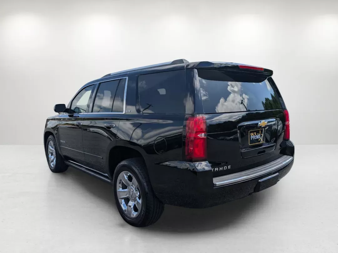 2015 /Jet Black Chevrolet Tahoe LTZ (1GNSCCKC1FR) with an Gas/Ethanol V8 5.3L/ engine, 6-Speed Automatic transmission, located at 1430 Gateway Drive, Opelika, AL, 36801, (334) 239-0944, 32.637871, -85.409790 - 2015 Chevrolet Tahoe LTZ - Photo#6