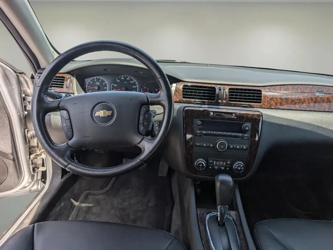 2012 /Ebony Chevrolet Impala LTZ (2G1WC5E38C1) with an Gas/Ethanol V6 3.6L/217 engine, 6-Speed Automatic transmission, located at 3959 U.S. 80 W, Phenix City, AL, 36870, (334) 297-4885, 32.469296, -85.135185 - 2012 Chevrolet Impala LTZ - Photo#11