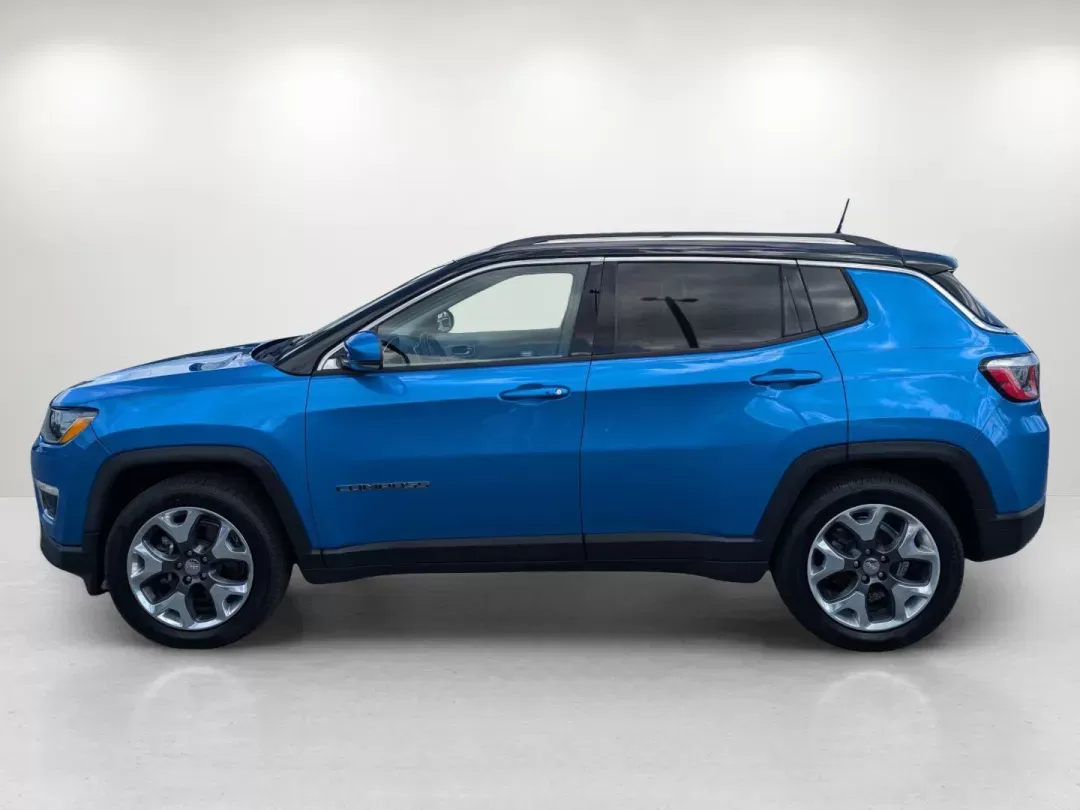 2018 /Ski Gray/Black Jeep Compass Limited (3C4NJCCBXJT) with an Regular Unleaded I-4 2.4 L/144 engine, 6-Speed Automatic w/OD transmission, located at 804 22nd Ave, Phenix City, AL, 36870, (334) 297-1860, 32.484749, -85.024475 - 2018 Jeep Compass Limited - Photo#7