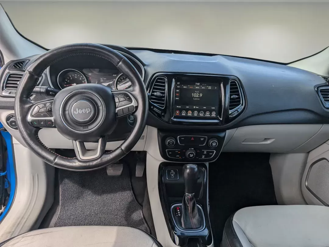 2018 /Ski Gray/Black Jeep Compass Limited (3C4NJCCBXJT) with an Regular Unleaded I-4 2.4 L/144 engine, 6-Speed Automatic w/OD transmission, located at 804 22nd Ave, Phenix City, AL, 36870, (334) 297-1860, 32.484749, -85.024475 - 2018 Jeep Compass Limited - Photo#11