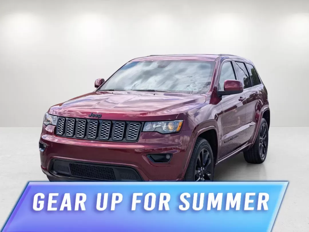 2020 /Black Jeep Grand Cherokee Altitude (1C4RJEAG3LC) with an Regular Unleaded V-6 3.6 L/220 engine, 8-Speed Automatic w/OD transmission, located at 7000 Northlake Connector, Columbus, GA, 31904, (706) 987-8085, 32.524975, -84.978134 - 2020 Jeep Grand Cherokee Altitude - Photo#0