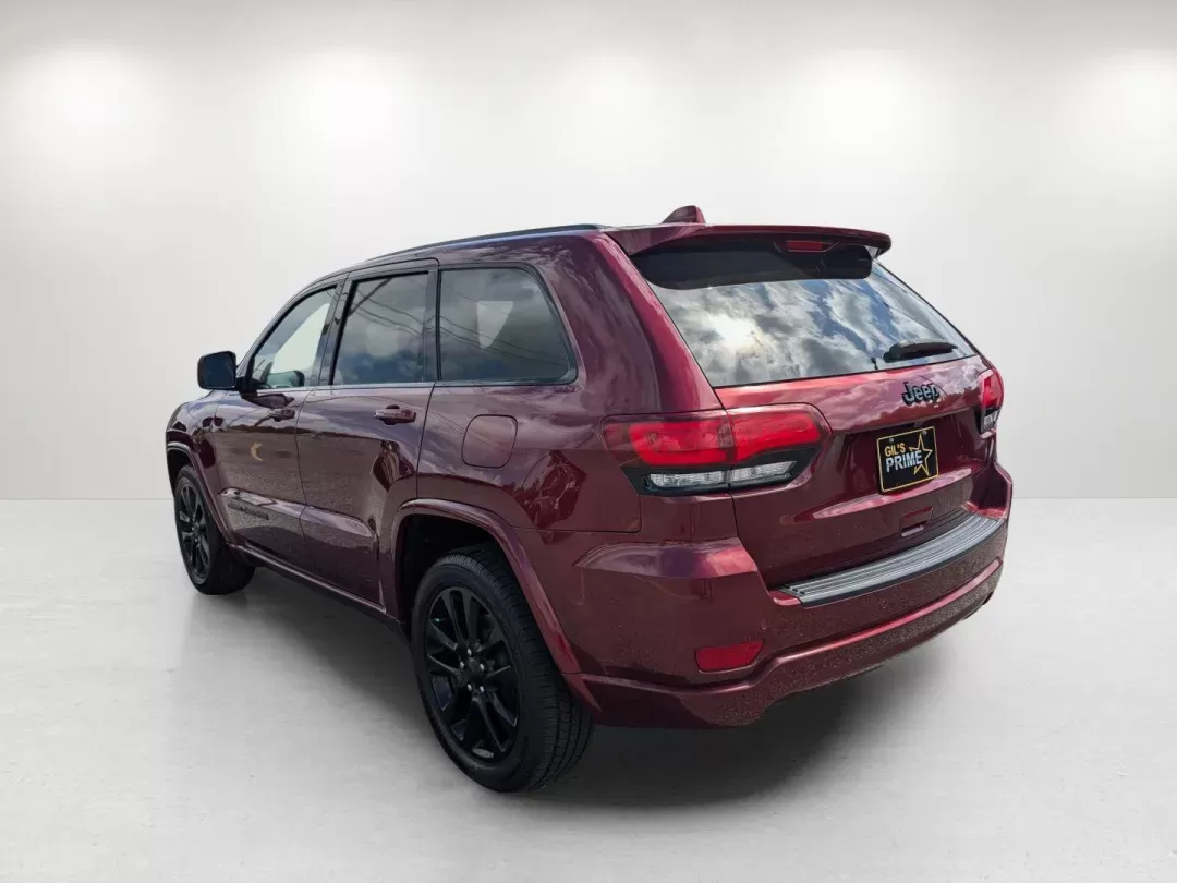 2020 /Black Jeep Grand Cherokee Altitude (1C4RJEAG3LC) with an Regular Unleaded V-6 3.6 L/220 engine, 8-Speed Automatic w/OD transmission, located at 7000 Northlake Connector, Columbus, GA, 31904, (706) 987-8085, 32.524975, -84.978134 - 2020 Jeep Grand Cherokee Altitude - Photo#6