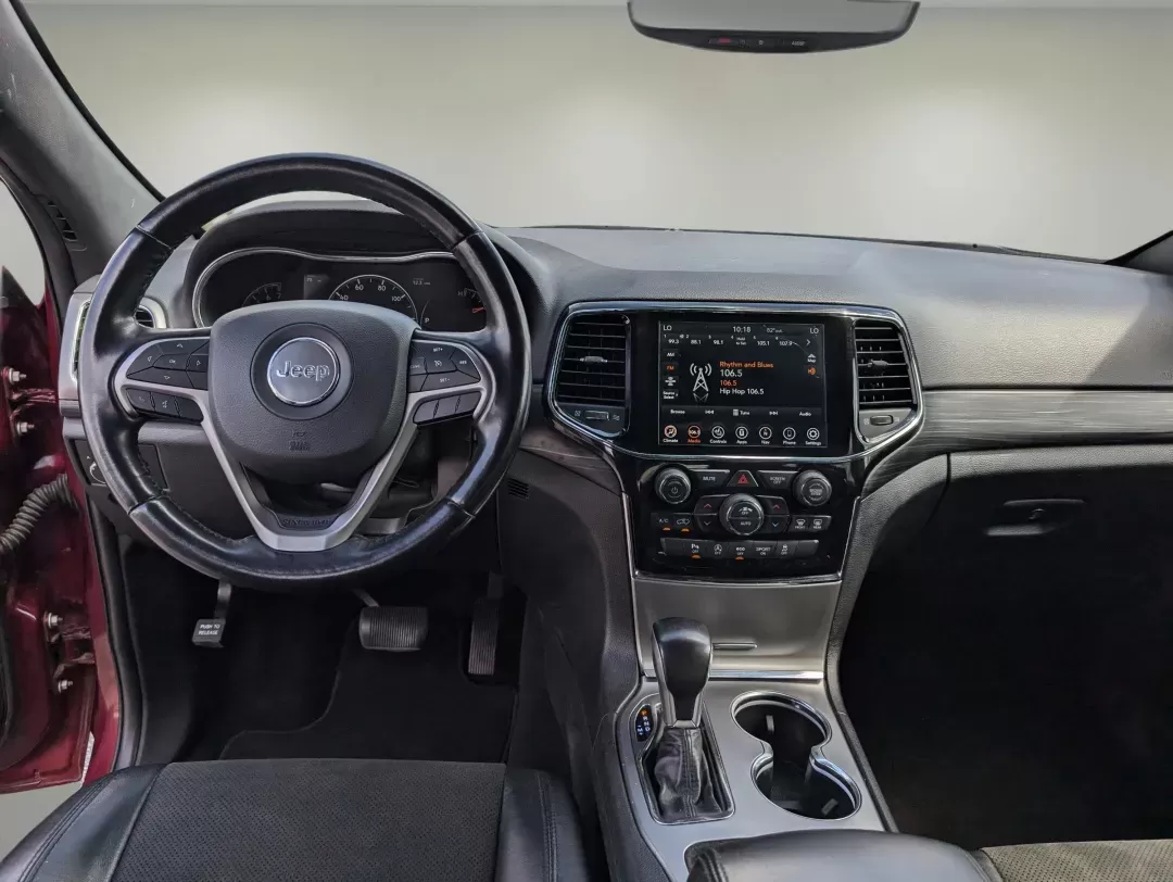 2020 /Black Jeep Grand Cherokee Altitude (1C4RJEAG3LC) with an Regular Unleaded V-6 3.6 L/220 engine, 8-Speed Automatic w/OD transmission, located at 7000 Northlake Connector, Columbus, GA, 31904, (706) 987-8085, 32.524975, -84.978134 - 2020 Jeep Grand Cherokee Altitude - Photo#11