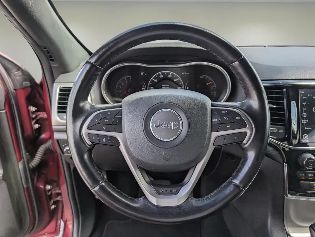 2020 /Black Jeep Grand Cherokee Altitude (1C4RJEAG3LC) with an Regular Unleaded V-6 3.6 L/220 engine, 8-Speed Automatic w/OD transmission, located at 7000 Northlake Connector, Columbus, GA, 31904, (706) 987-8085, 32.524975, -84.978134 - 2020 Jeep Grand Cherokee Altitude - Photo#15