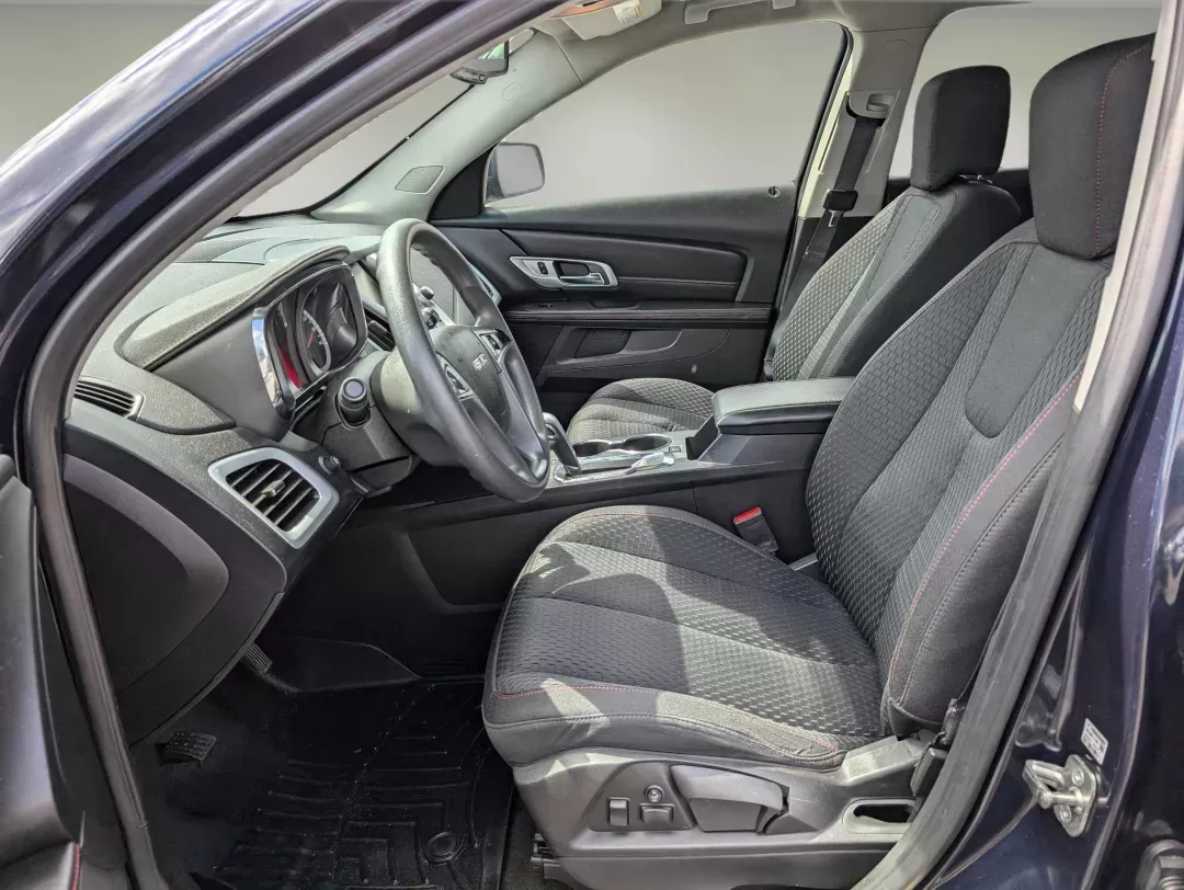 2015 /Jet Black GMC Terrain SLE (2GKALMEK7F6) with an Gas/Ethanol I4 2.4L/145 engine, 6-Speed Automatic transmission, located at 3959 U.S. 80 W, Phenix City, AL, 36870, (334) 297-4885, 32.469296, -85.135185 - 2015 GMC Terrain SLE - Photo#10