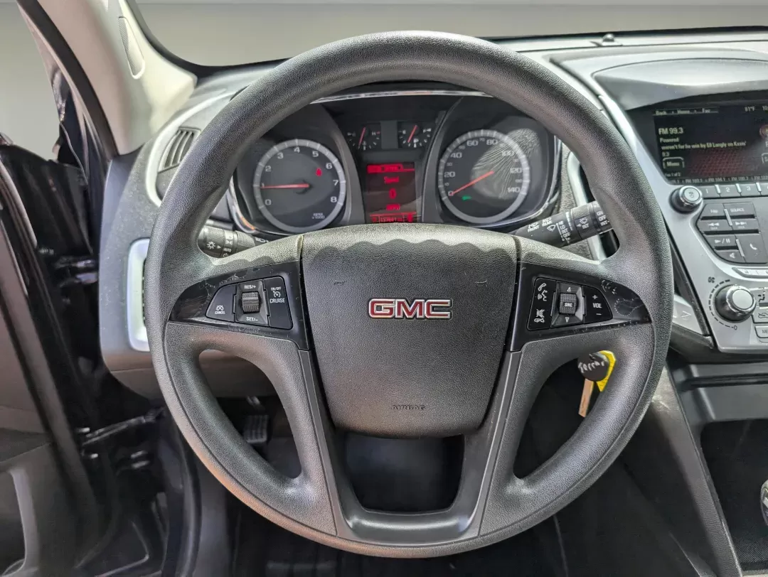 2015 /Jet Black GMC Terrain SLE (2GKALMEK7F6) with an Gas/Ethanol I4 2.4L/145 engine, 6-Speed Automatic transmission, located at 3959 U.S. 80 W, Phenix City, AL, 36870, (334) 297-4885, 32.469296, -85.135185 - 2015 GMC Terrain SLE - Photo#16