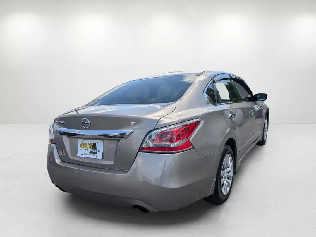 2015 /Beige Nissan Altima 2.5 S (1N4AL3AP2FC) with an Regular Unleaded I-4 2.5 L/152 engine, 1-Speed CVT w/OD transmission, located at 804 22nd Ave, Phenix City, AL, 36870, (334) 297-1860, 32.484749, -85.024475 - 2015 Nissan Altima 2.5 S - Photo#4