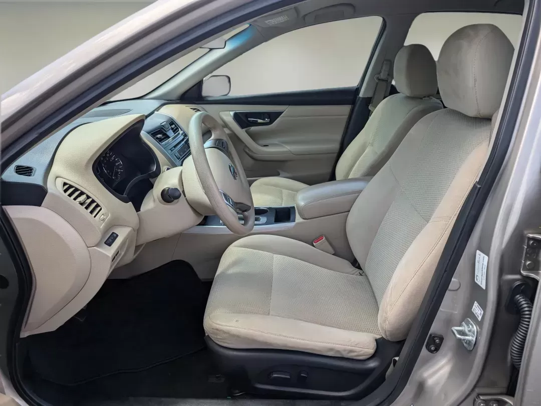 2015 /Beige Nissan Altima 2.5 S (1N4AL3AP2FC) with an Regular Unleaded I-4 2.5 L/152 engine, 1-Speed CVT w/OD transmission, located at 804 22nd Ave, Phenix City, AL, 36870, (334) 297-1860, 32.484749, -85.024475 - 2015 Nissan Altima 2.5 S - Photo#9