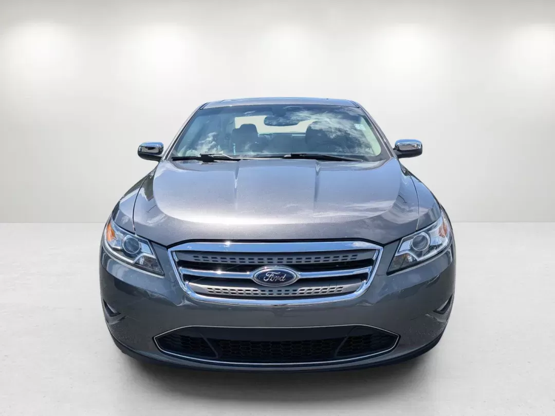 2011 Ford Taurus Limited (1FAHP2FW6BG) with an Gas V6 3.5L/213 engine, 6-Speed Automatic w/OD SelectShift transmission, located at 7000 Northlake Connector, Columbus, GA, 31904, (706) 987-8085, 32.524975, -84.978134 - 2011 Ford Taurus Limited - Photo#1