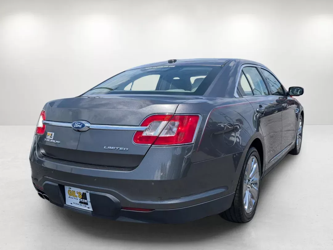 2011 Ford Taurus Limited (1FAHP2FW6BG) with an Gas V6 3.5L/213 engine, 6-Speed Automatic w/OD SelectShift transmission, located at 7000 Northlake Connector, Columbus, GA, 31904, (706) 987-8085, 32.524975, -84.978134 - 2011 Ford Taurus Limited - Photo#4