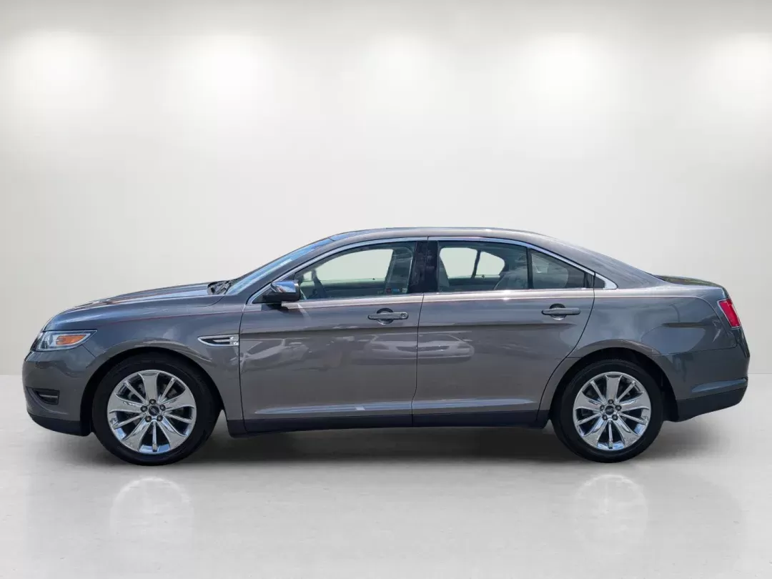2011 Ford Taurus Limited (1FAHP2FW6BG) with an Gas V6 3.5L/213 engine, 6-Speed Automatic w/OD SelectShift transmission, located at 7000 Northlake Connector, Columbus, GA, 31904, (706) 987-8085, 32.524975, -84.978134 - 2011 Ford Taurus Limited - Photo#7