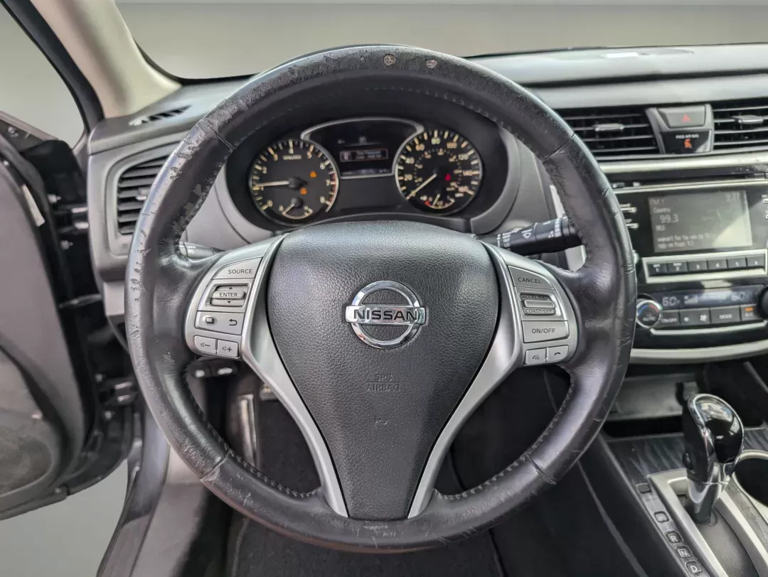 2018 /Charcoal Nissan Altima 2.5 SL (1N4AL3APXJC) with an Regular Unleaded I-4 2.5 L/152 engine, 1-Speed CVT w/OD transmission, located at 804 22nd Ave, Phenix City, AL, 36870, (334) 297-1860, 32.484749, -85.024475 - 2018 Nissan Altima 2.5 SL - Photo#15