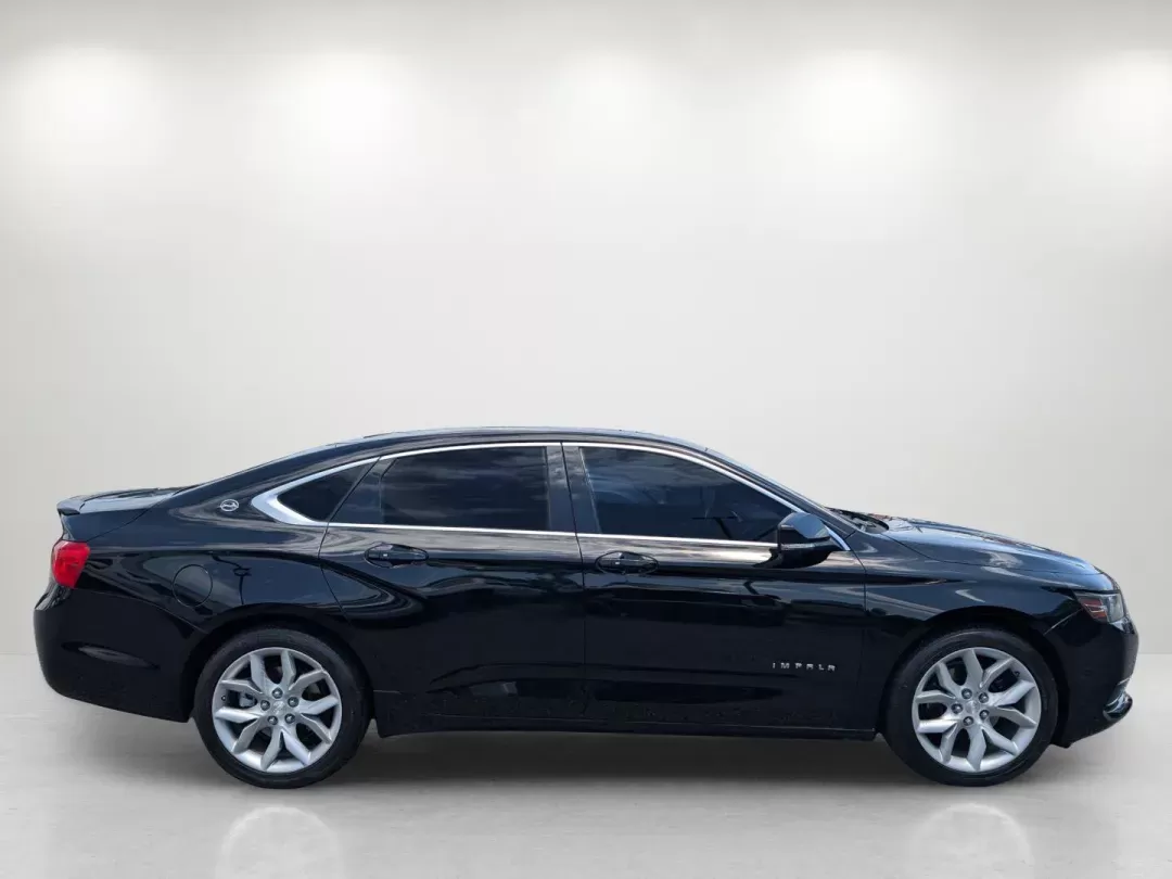 2015 /Jet Black/Dark Titanium Chevrolet Impala LT (1G1125S35FU) with an Gas/Ethanol V6 3.6L/217 engine, 6-Speed Automatic transmission, located at 5115 14th Ave., Columbus, GA, 31904, (706) 323-0345, 32.511494, -84.971046 - 2015 Chevrolet Impala LT - Photo#3