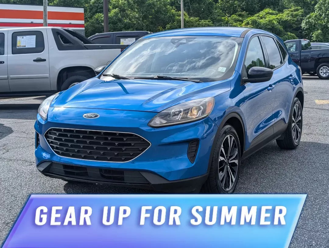photo of 2021 Ford Escape SE