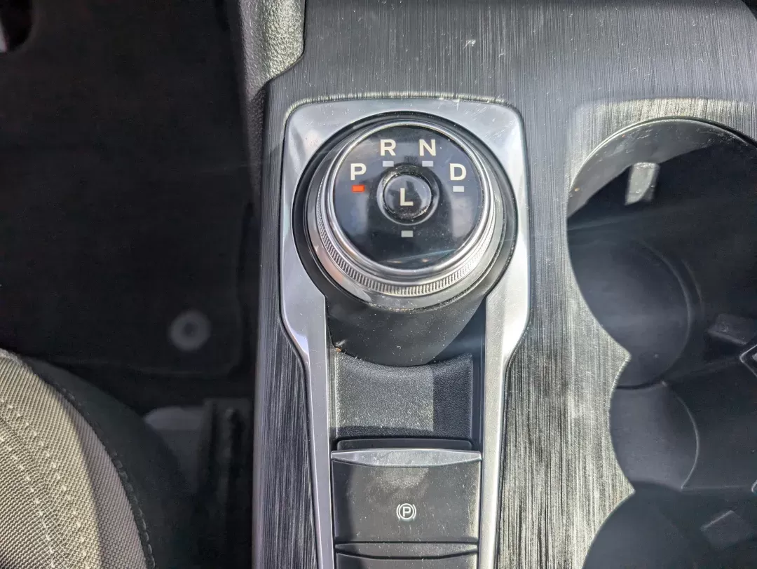2021 Ford Escape SE (1FMCU0G67MU) with an Intercooled Turbo Regular Unleaded I-3 1.5 L/91 engine, 8-Speed Automatic w/OD transmission, located at 3959 U.S. 80 W, Phenix City, AL, 36870, (334) 297-4885, 32.469296, -85.135185 - 2021 Ford Escape SE - Photo#14