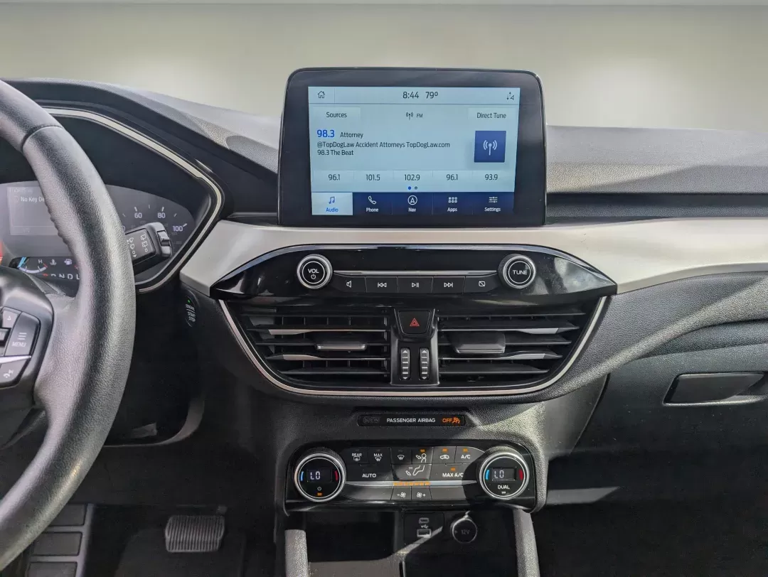 2021 Ford Escape SE (1FMCU0G67MU) with an Intercooled Turbo Regular Unleaded I-3 1.5 L/91 engine, 8-Speed Automatic w/OD transmission, located at 3959 U.S. 80 W, Phenix City, AL, 36870, (334) 297-4885, 32.469296, -85.135185 - 2021 Ford Escape SE - Photo#15