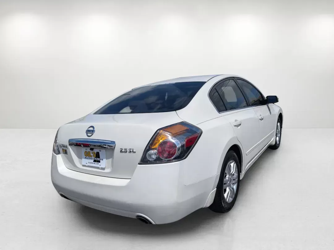 2012 /Blonde Nissan Altima 2.5 SL (1N4AL2AP2CC) with an Gas I4 2.5L/ engine, 1-Speed Continuously Variable Ratio transmission, located at 3959 U.S. 80 W, Phenix City, AL, 36870, (334) 297-4885, 32.469296, -85.135185 - 2012 Nissan Altima 2.5 SL - Photo#4
