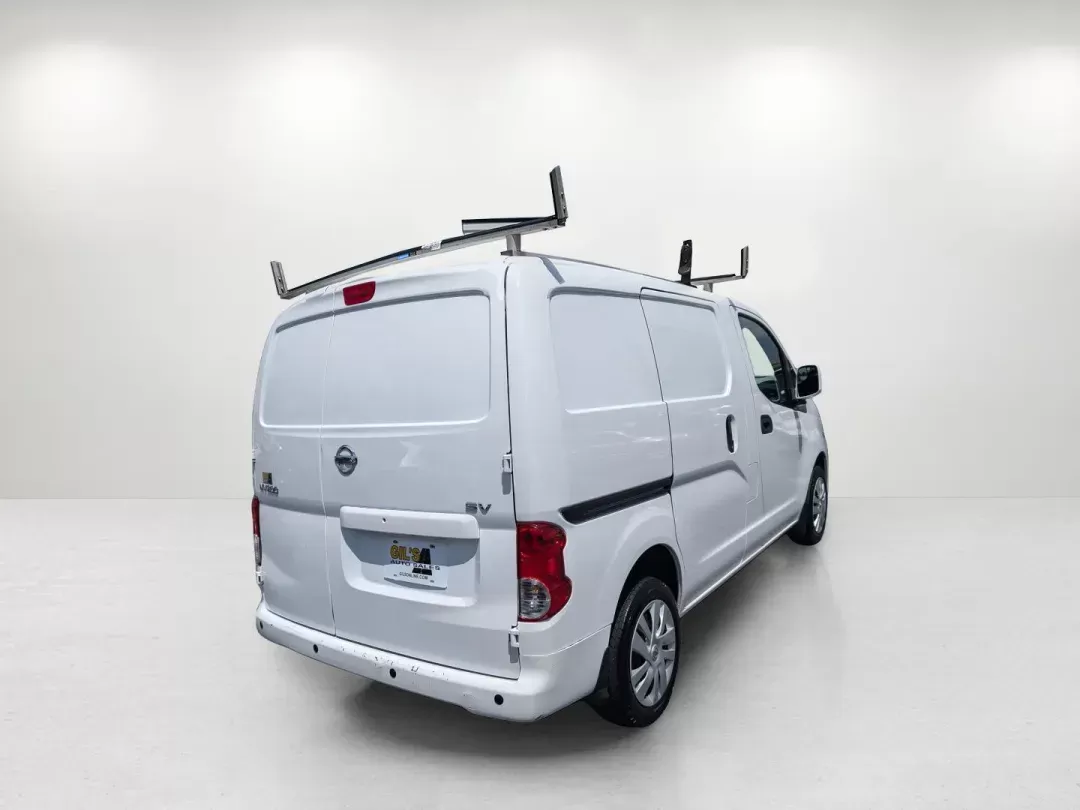 2021 /Grey Nissan NV200 Compact Cargo SV (3N6CM0KN0MK) with an Regular Unleaded I-4 2.0 L/122 engine, 1-Speed CVT w/OD transmission, located at 3959 U.S. 80 W, Phenix City, AL, 36870, (334) 297-4885, 32.469296, -85.135185 - 2021 Nissan NV200 Compact Cargo SV - Photo#5