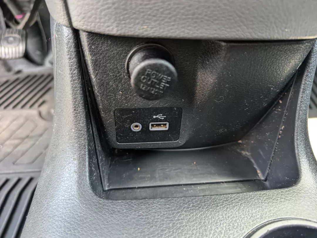 2021 /Grey Nissan NV200 Compact Cargo SV (3N6CM0KN0MK) with an Regular Unleaded I-4 2.0 L/122 engine, 1-Speed CVT w/OD transmission, located at 3959 U.S. 80 W, Phenix City, AL, 36870, (334) 297-4885, 32.469296, -85.135185 - 2021 Nissan NV200 Compact Cargo SV - Photo#15