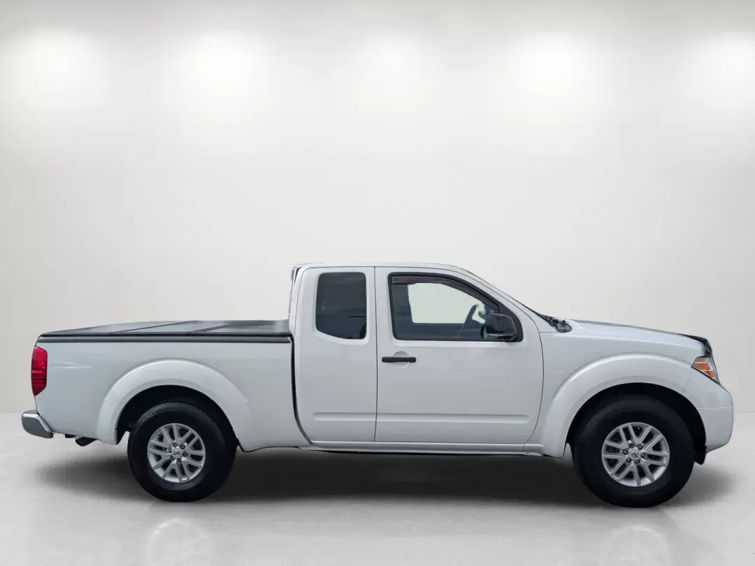 2019 /Graphite Nissan Frontier SV (1N6AD0CU3KN) with an Regular Unleaded V-6 4.0 L/241 engine, 5-Speed Automatic w/OD transmission, located at 1430 Gateway Drive, Opelika, AL, 36801, (334) 239-0944, 32.637871, -85.409790 - 2019 Nissan Frontier SV - Photo#3