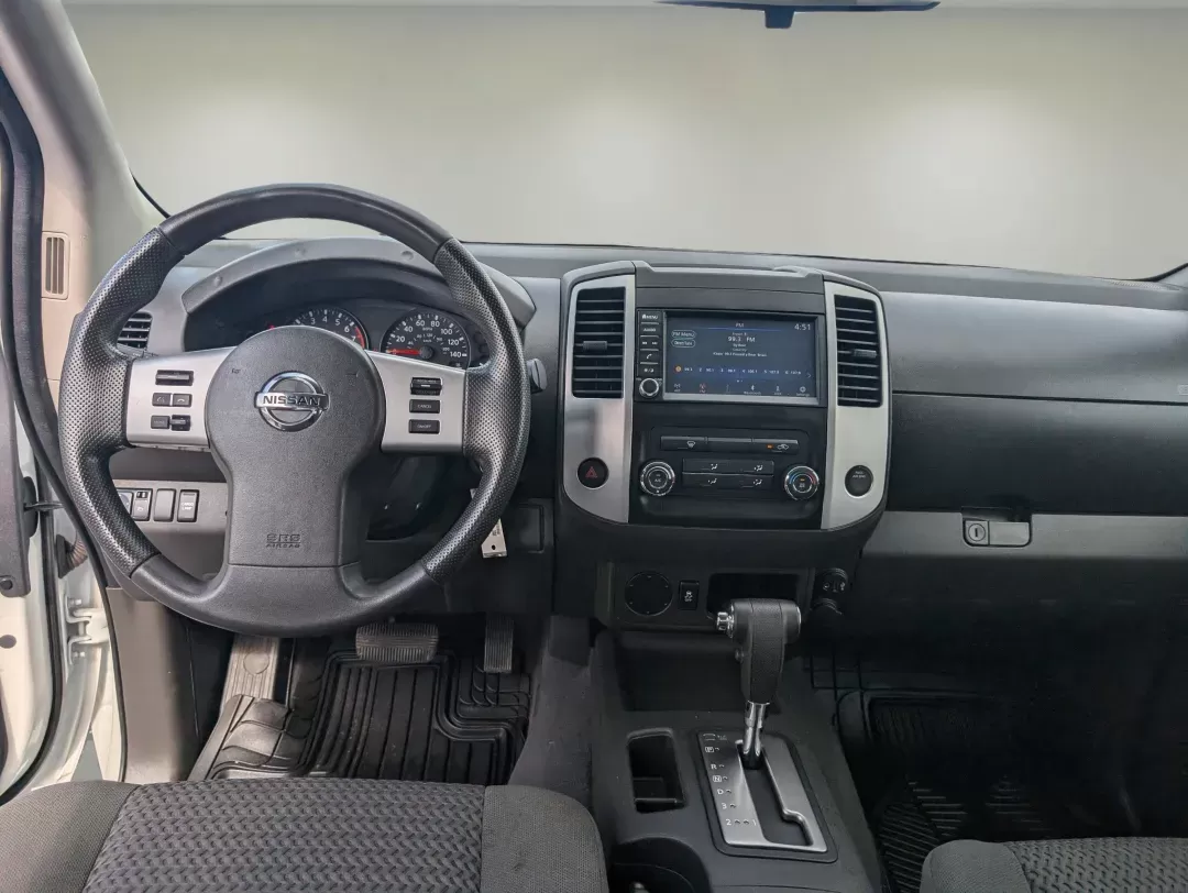 2019 /Graphite Nissan Frontier SV (1N6AD0CU3KN) with an Regular Unleaded V-6 4.0 L/241 engine, 5-Speed Automatic w/OD transmission, located at 1430 Gateway Drive, Opelika, AL, 36801, (334) 239-0944, 32.637871, -85.409790 - 2019 Nissan Frontier SV - Photo#11