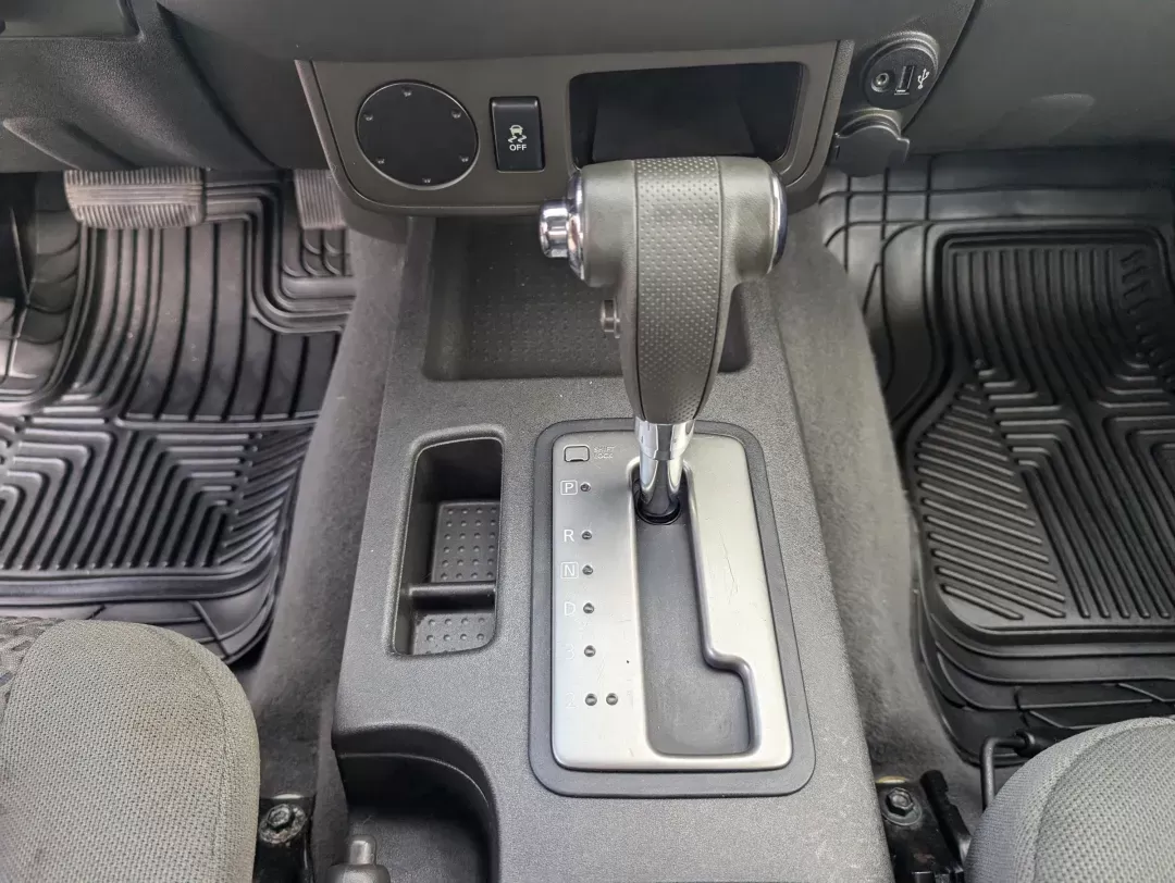 2019 /Graphite Nissan Frontier SV (1N6AD0CU3KN) with an Regular Unleaded V-6 4.0 L/241 engine, 5-Speed Automatic w/OD transmission, located at 1430 Gateway Drive, Opelika, AL, 36801, (334) 239-0944, 32.637871, -85.409790 - 2019 Nissan Frontier SV - Photo#13