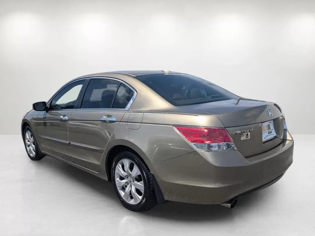 2010 Honda Accord Sdn EX-L (1HGCP3F84AA) with an Gas V6 3.5L/213 engine, 5-Speed Automatic transmission, located at 5115 14th Ave., Columbus, GA, 31904, (706) 323-0345, 32.511494, -84.971046 - 2010 Honda Accord Sdn EX-L - Photo#6