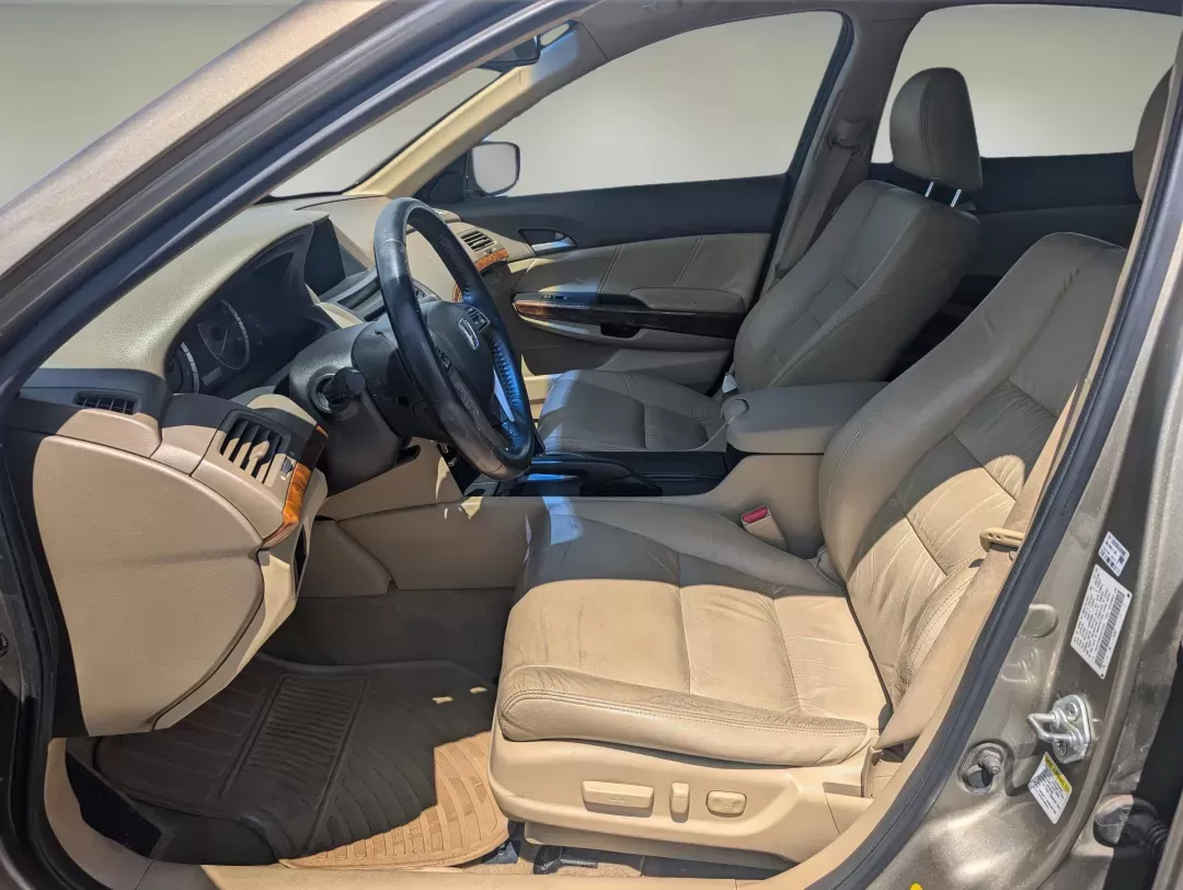 2010 Honda Accord Sdn EX-L (1HGCP3F84AA) with an Gas V6 3.5L/213 engine, 5-Speed Automatic transmission, located at 5115 14th Ave., Columbus, GA, 31904, (706) 323-0345, 32.511494, -84.971046 - 2010 Honda Accord Sdn EX-L - Photo#9