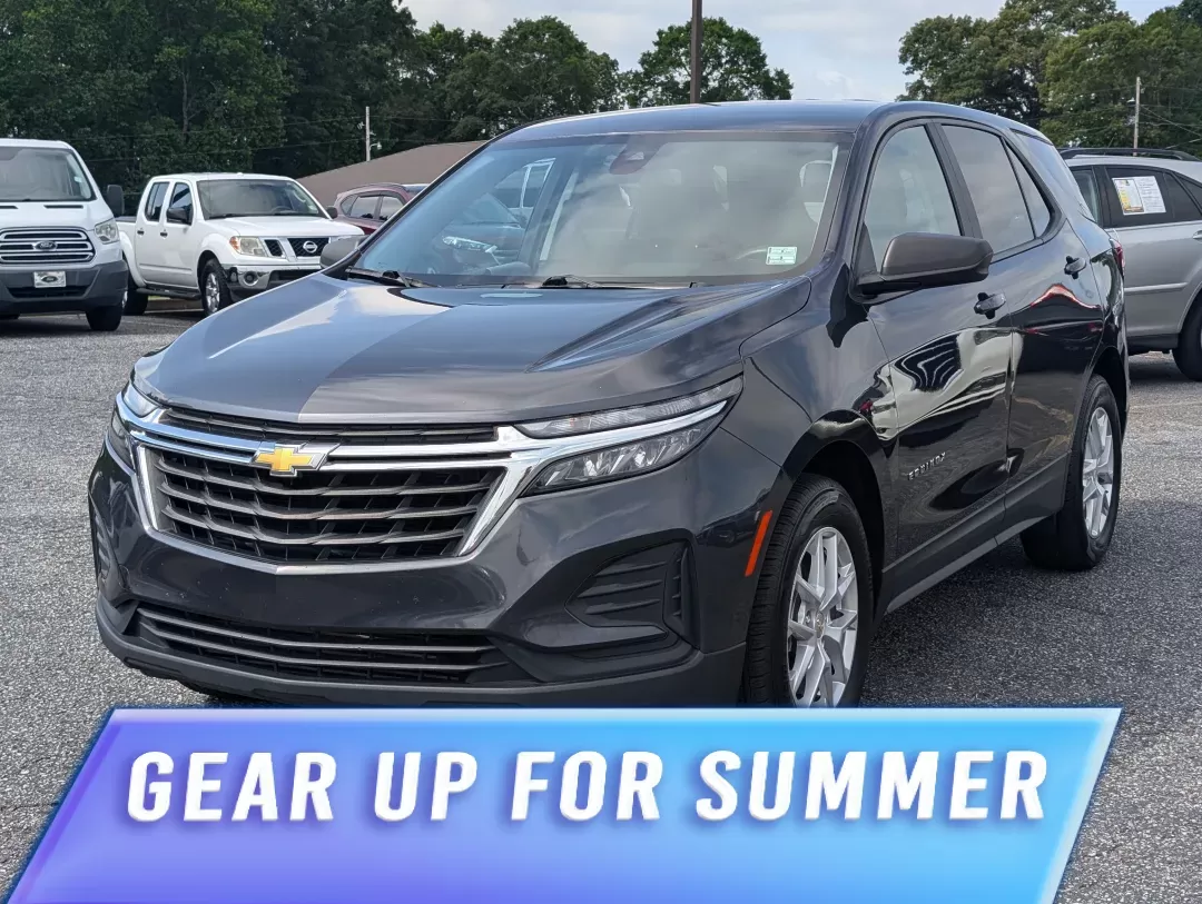 photo of 2022 Chevrolet Equinox LS
