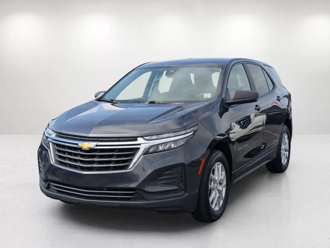 2022 /Medium Ash Gray Chevrolet Equinox LS (2GNAXHEV8N6) with an Turbocharged Gas I4 1.5L/92 engine, 6-Speed Automatic transmission, located at 3959 U.S. 80 W, Phenix City, AL, 36870, (334) 297-4885, 32.469296, -85.135185 - 2022 Chevrolet Equinox LS - Photo#1