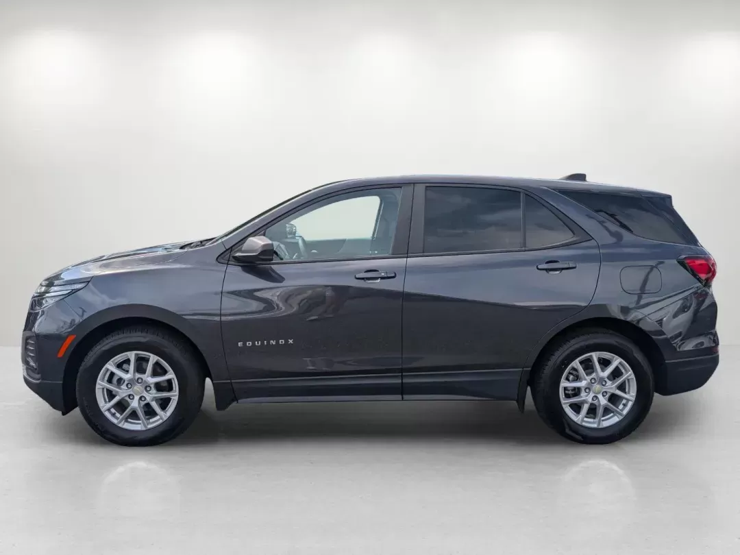 2022 /Medium Ash Gray Chevrolet Equinox LS (2GNAXHEV8N6) with an Turbocharged Gas I4 1.5L/92 engine, 6-Speed Automatic transmission, located at 3959 U.S. 80 W, Phenix City, AL, 36870, (334) 297-4885, 32.469296, -85.135185 - 2022 Chevrolet Equinox LS - Photo#8