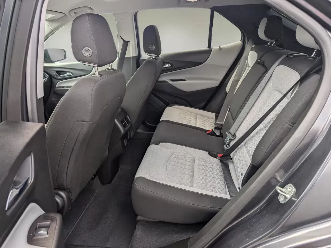 2022 /Medium Ash Gray Chevrolet Equinox LS (2GNAXHEV8N6) with an Turbocharged Gas I4 1.5L/92 engine, 6-Speed Automatic transmission, located at 3959 U.S. 80 W, Phenix City, AL, 36870, (334) 297-4885, 32.469296, -85.135185 - 2022 Chevrolet Equinox LS - Photo#11