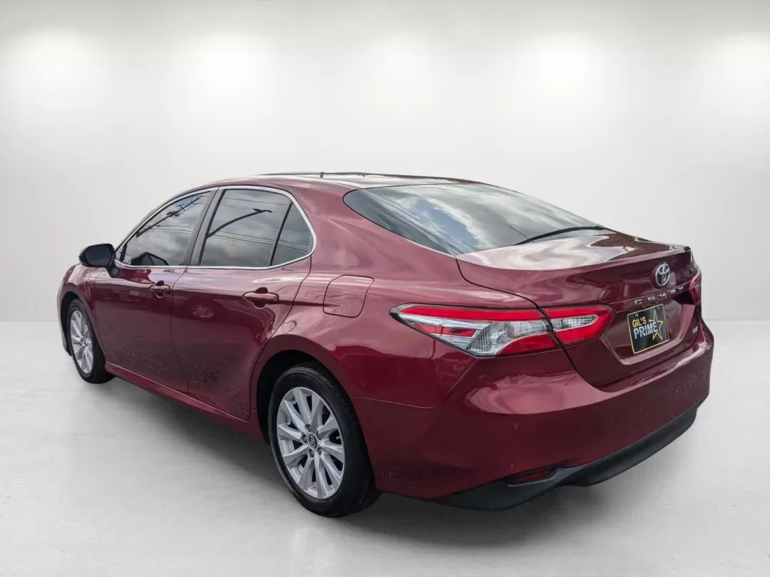 2018 Toyota Camry LE (4T1B11HK0JU) with an Regular Unleaded I-4 2.5 L/152 engine, 8-Speed Automatic w/OD transmission, located at 3959 U.S. 80 W, Phenix City, AL, 36870, (334) 297-4885, 32.469296, -85.135185 - 2018 Toyota Camry LE - Photo#7
