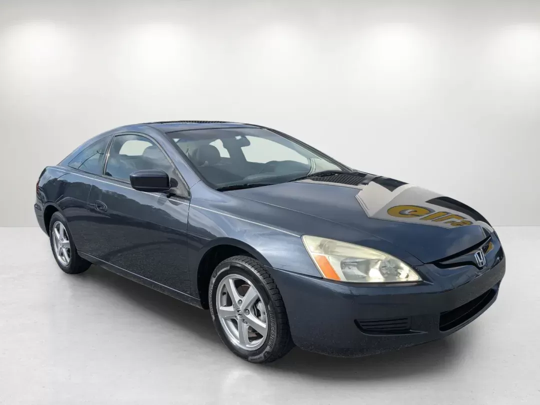 2005 Honda Accord Cpe EX-L (1HGCM72635A) with an Gas I4 2.4L/144 engine, 5-Speed Automatic w/OD transmission, located at 521 Old Farm Lane Rd, Prattville, AL, 36066, (334) 325-1505, 32.482460, -86.416367 - 2005 Honda Accord Cpe EX-L - Photo#2