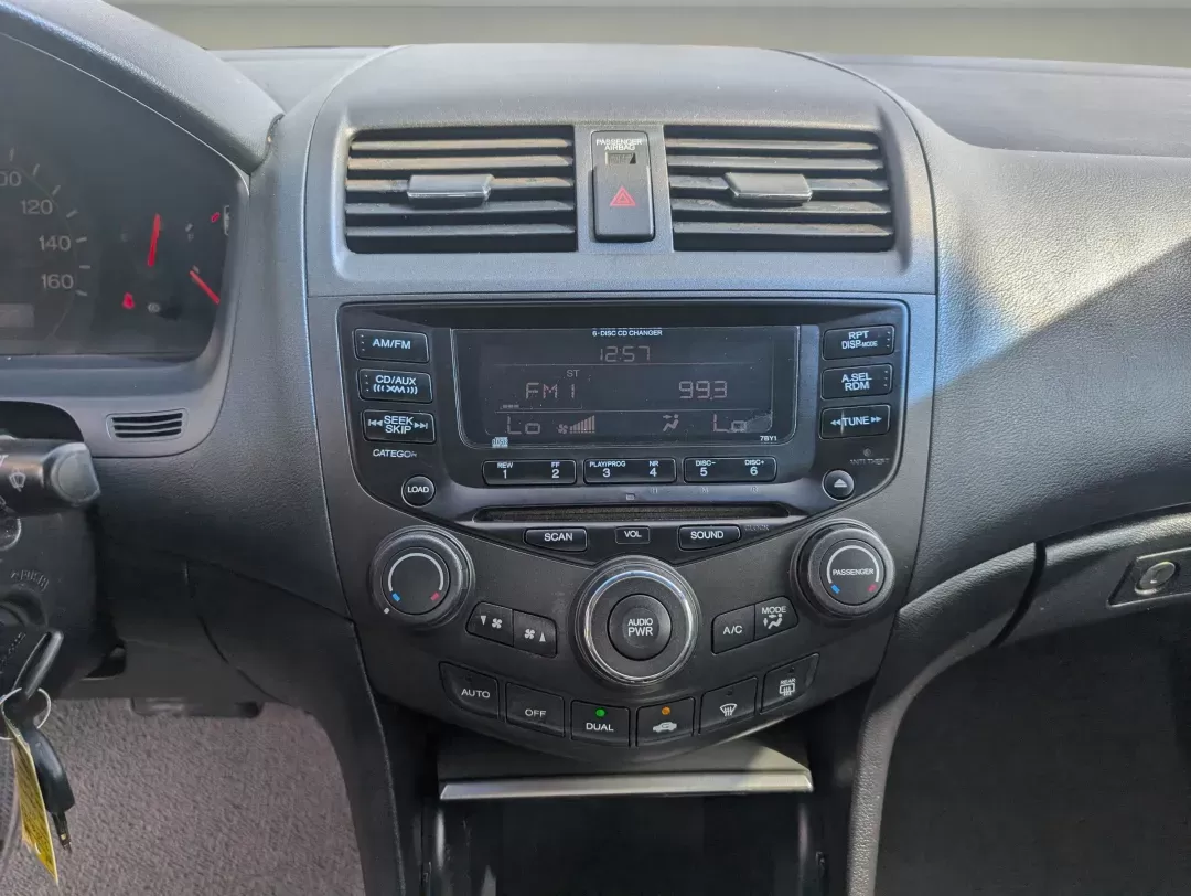 2005 Honda Accord Cpe EX-L (1HGCM72635A) with an Gas I4 2.4L/144 engine, 5-Speed Automatic w/OD transmission, located at 521 Old Farm Lane Rd, Prattville, AL, 36066, (334) 325-1505, 32.482460, -86.416367 - 2005 Honda Accord Cpe EX-L - Photo#14
