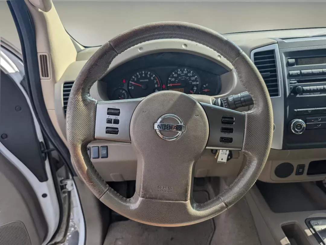 2011 /Beige Nissan Frontier SV (1N6AD0ER0BC) with an Gas V6 4.0L/241 engine, 5-Speed Automatic transmission, located at 3959 U.S. 80 W, Phenix City, AL, 36870, (334) 297-4885, 32.469296, -85.135185 - 2011 Nissan Frontier SV - Photo#16