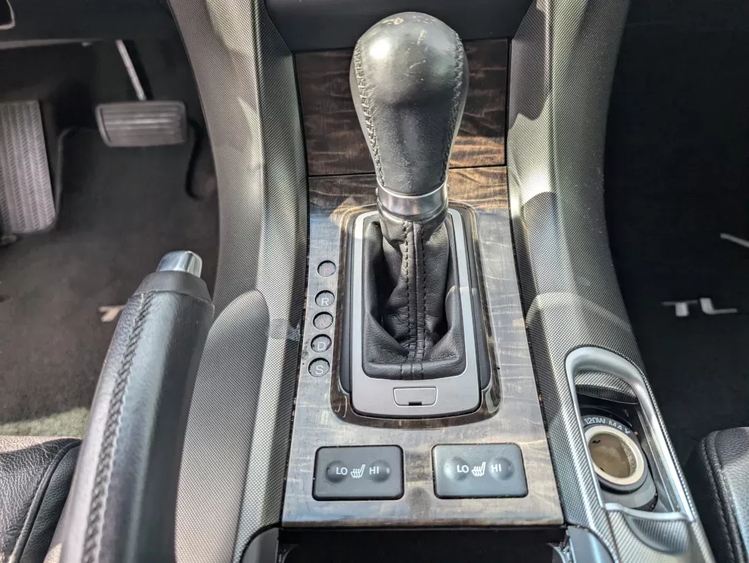 2012 Acura TL Auto (19UUA8F22CA) with an Gas V6 3.5L/212 engine, 6-Speed Automatic transmission, located at 804 22nd Ave, Phenix City, AL, 36870, (334) 297-1860, 32.484749, -85.024475 - 2012 Acura TL Auto - Photo#13