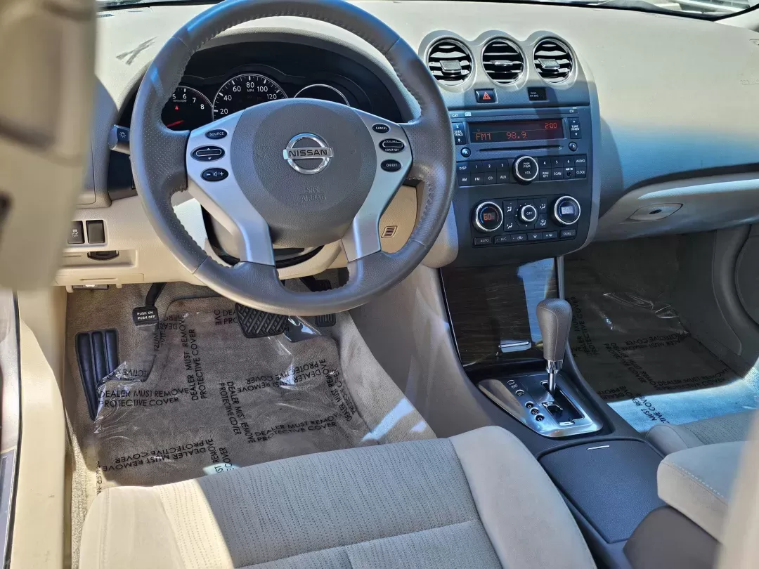 2011 /Blonde Nissan Altima 2.5 S (1N4AL2AP1BC) with an Gas I4 2.5L/ engine, 1-Speed Continuously Variable transmission, located at 521 Old Farm Lane Rd, Prattville, AL, 36066, (334) 325-1505, 32.482460, -86.416367 - 2011 Nissan Altima 2.5 S - Photo#16