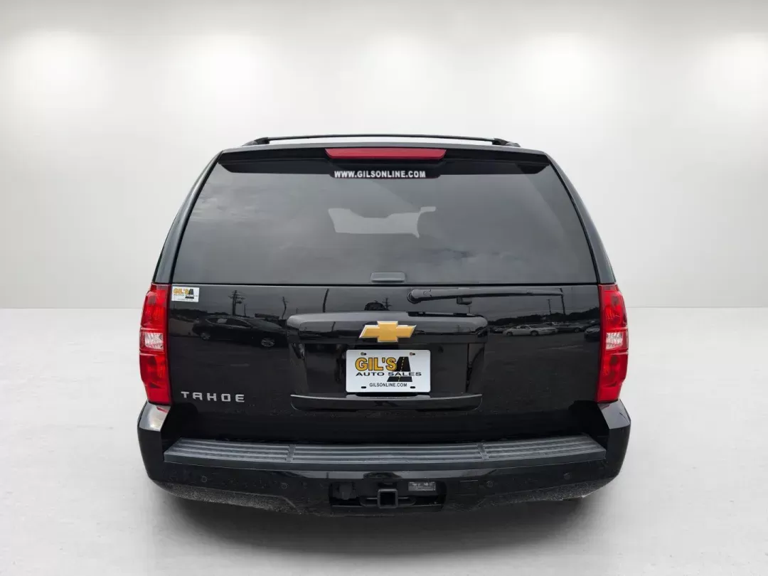 2013 /Ebony Chevrolet Tahoe LT (1GNSCBE04DR) with an Gas/Ethanol V8 5.3L/323 engine, 6-Speed Automatic transmission, located at 3959 U.S. 80 W, Phenix City, AL, 36870, (334) 297-4885, 32.469296, -85.135185 - 2013 Chevrolet Tahoe LT - Photo#6
