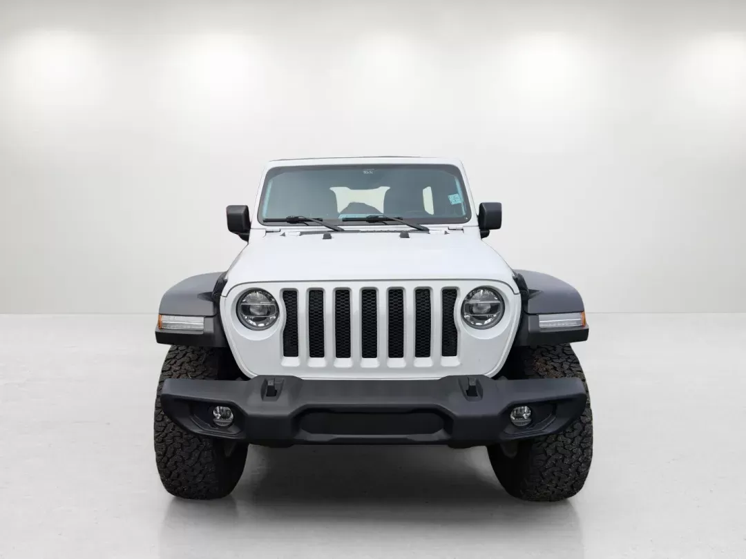 2018 /Black Jeep Wrangler Unlimited Sport S (1C4HJXDG2JW) with an Regular Unleaded V-6 3.6 L/220 engine, 6-Speed Manual w/OD transmission, located at 3959 U.S. 80 W, Phenix City, AL, 36870, (334) 297-4885, 32.469296, -85.135185 - 2018 Jeep Wrangler Unlimited Sport S - Photo#1