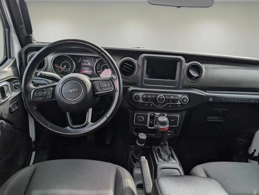 2018 /Black Jeep Wrangler Unlimited Sport S (1C4HJXDG2JW) with an Regular Unleaded V-6 3.6 L/220 engine, 6-Speed Manual w/OD transmission, located at 3959 U.S. 80 W, Phenix City, AL, 36870, (334) 297-4885, 32.469296, -85.135185 - 2018 Jeep Wrangler Unlimited Sport S - Photo#10