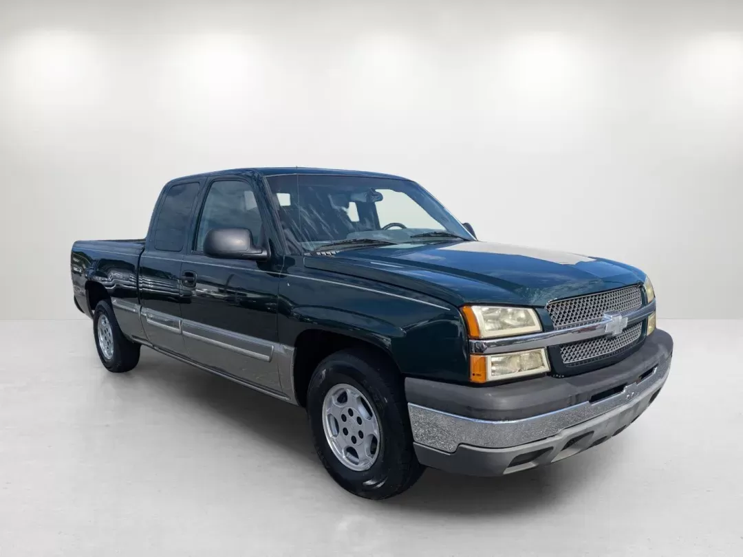 2003 /Dark Charcoal Chevrolet Silverado 1500 LS (2GCEC19V331) with an Gas V8 4.8L/293 engine, 4-Speed Automatic w/OD transmission, located at 521 Old Farm Lane Rd, Prattville, AL, 36066, (334) 325-1505, 32.482460, -86.416367 - 2003 Chevrolet Silverado 1500 LS - Photo#2